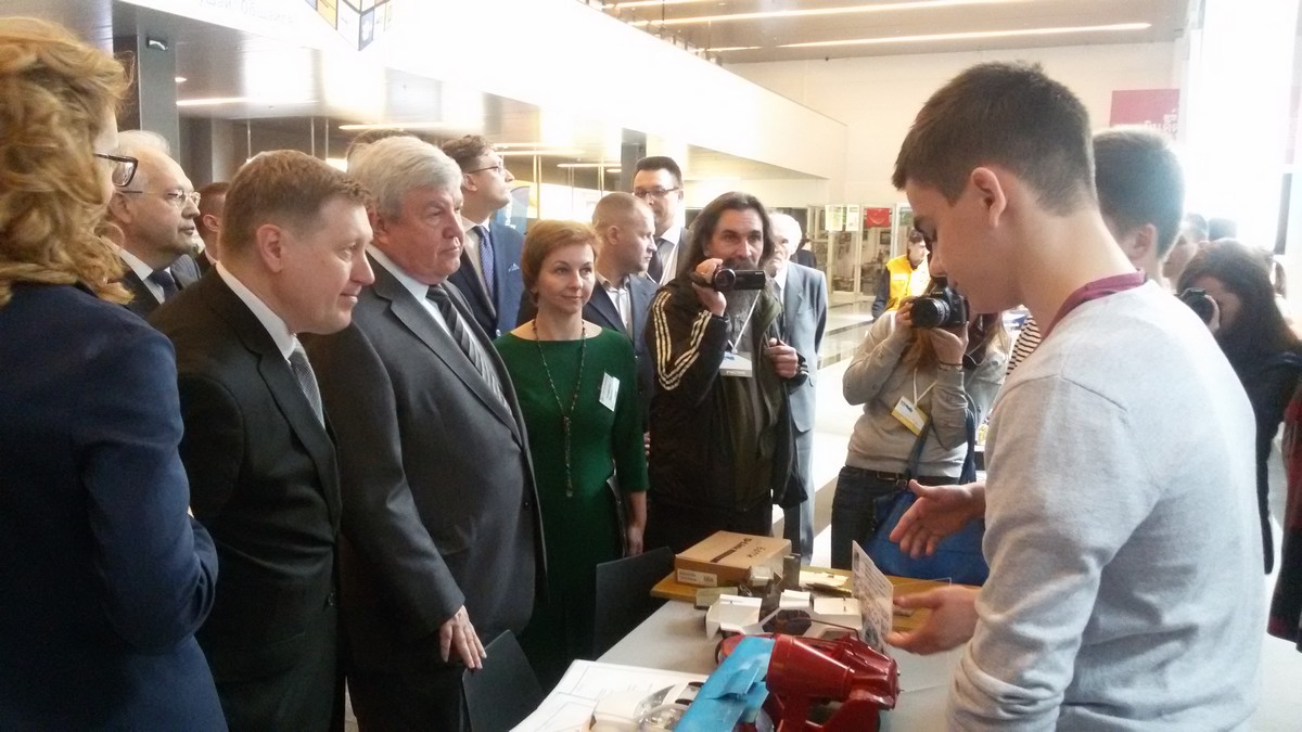 Юные изобретатели Центра творчества «Заельцовский» презентовали свои  проекты | НИОС