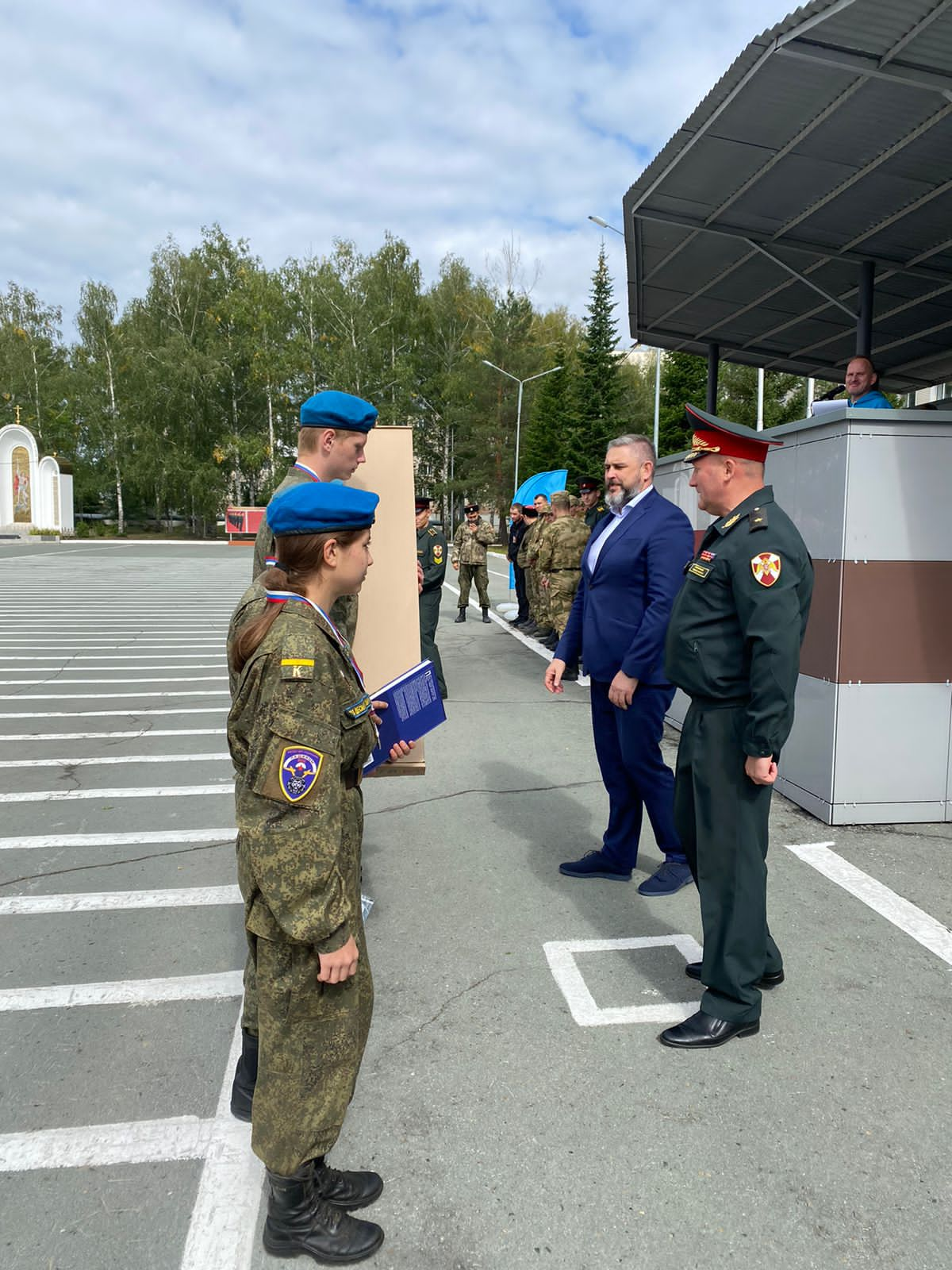 Полигон твоих возможностей»: под Новосибирском прошли военно-патриотические  соревнования для подростков | НИОС