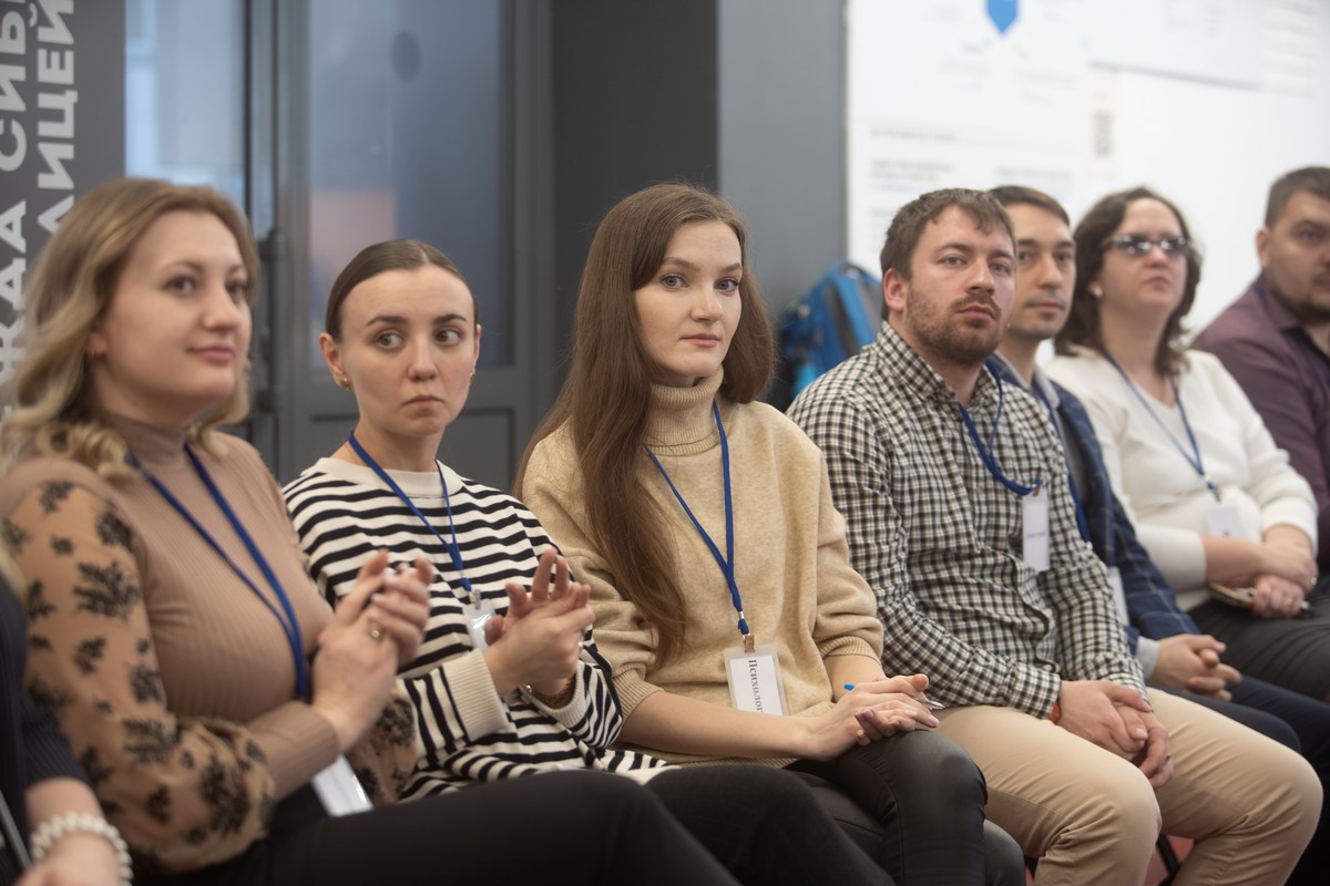 Продолжается реализация муниципального проекта «Стань руководителем в  системе образования города Новосибирска!» | НИОС